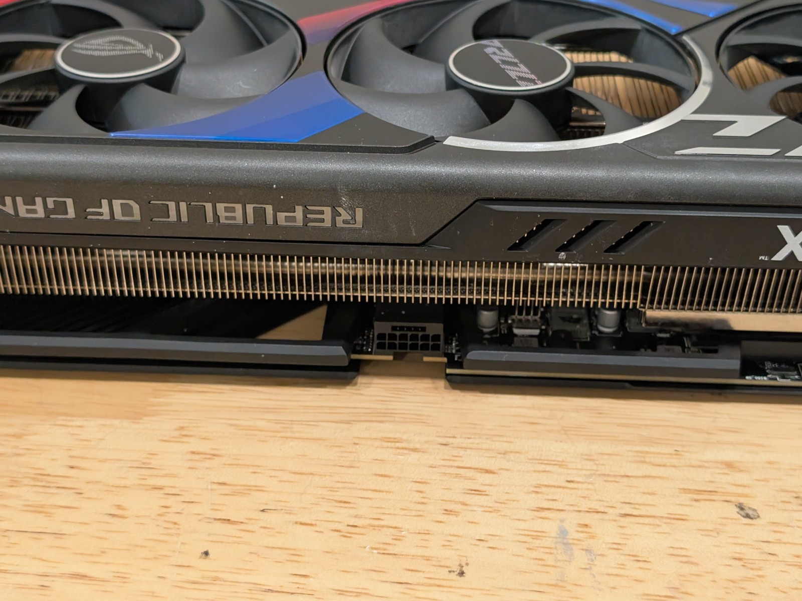 OFERTA BH: Tarjeta Gráfica ASU - Rtx 4090 24Gb Graphics Card reseña y precio